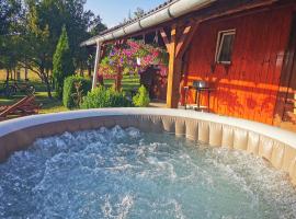 Holiday Home La Sierra, hotell i Korenica