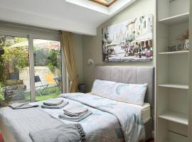 Centre of Killaloe Village, Lovely Apartment, khách sạn gần St Flannan's Church, Killaloe