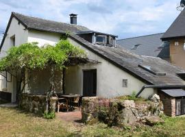 Jardins Fleuries, Hotel in Cussy-en-Morvan