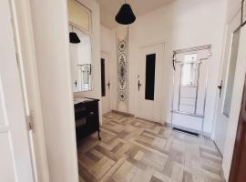 Bright apartment in Saint Ambroix near amenities, villa i Saint-Ambroix