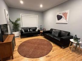 The Cottage, hotelli kohteessa Queanbeyan