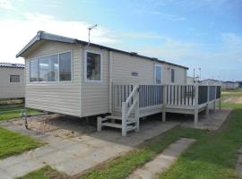 Kingfisher : Soleil:- 6 Berth, Central Heated, Close to site entrance, apartment in Ingoldmells