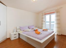 Apartment Gold, khách sạn ở Trogir