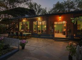 Pench Wilderness Camp Resort, hotel v destinaci Khawāsa