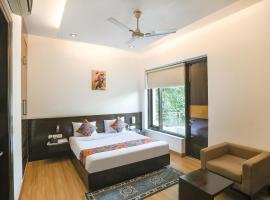 FabHotel Rivlet Residency, hotel in DLF Cyber City, Gurgaon