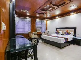 FabHotel Blue Moon Home Stay