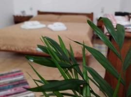 Patmos house Leo & Mary, hotel que acepta mascotas en Patmos