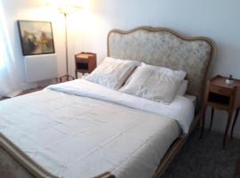 La Marginale, отель типа «постель и завтрак» в городе Фонтевро-Л'Абе