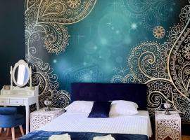 Double Bedrooms of Vilmorais, hotel v destinaci Arcomps
