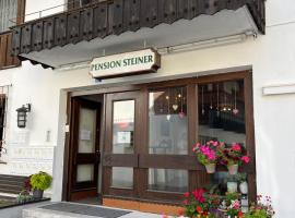 Pension Steiner, Matrei am Brenner 18b, 6143 Matrei am Brenner, hotel with parking in Mühlbachl