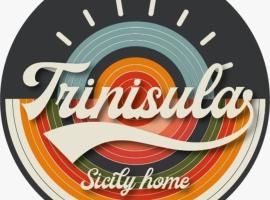 Casa vacanze TRINISULA Sicily home อพาร์ตเมนต์ในชิคลี