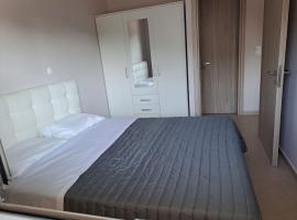 Antigoni Apartment, cheap hotel in Souda
