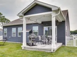 Covered Patio, Grill and Hammock Frankford Home!