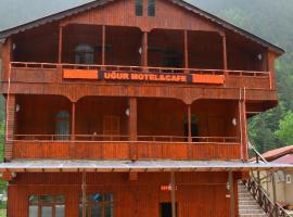 Uğur Motel, motel em Uzungol