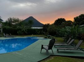 Hotel Villa Fortuna, Volcan Arenal, Costa Rica., homestay in Fortuna