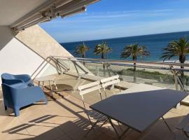 Sesimbra Califórnia beach front, apartment in Sesimbra