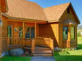 Cabin w/ Lake Views, 20 Mi to West Yellowstone