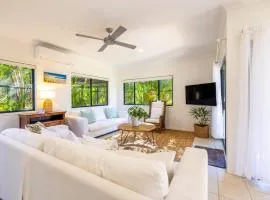 Monterey Beach House - direct beach access & plunge pool