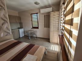 House Varna-1: Krapets şehrinde bir otel