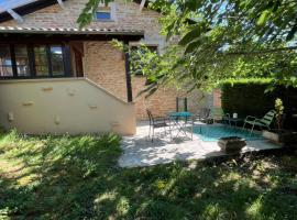 Maison au pied de la Roche, villa in Solutré-Pouilly