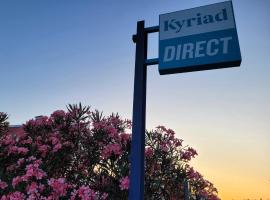 Kyriad Direct Arles, hotel en Arles