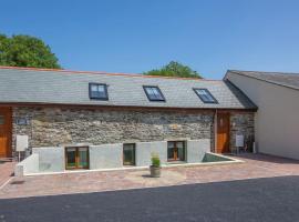 Milking Parlour, hotel a Camelford