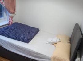 Morgan Ease, homestay in Manchester