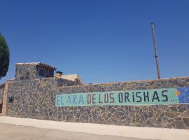 EL ARA DE LOS ORISHAS, vila di Siete Aguas