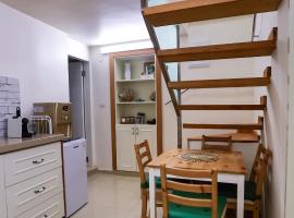 Tony Guesthouse, apartment in ‘Akko