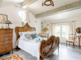 Agréable chambre d'hôtes avec piscine, B&B sihtkohas Le Beausset