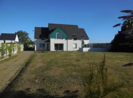 Maison de vacances au calme entre St Malo et Cancale, Ferienhaus in Saint-Méloir-des-Ondes