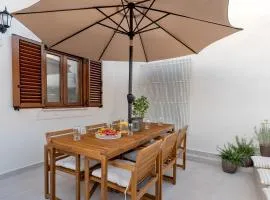 Kuća za odmor Belota Pag