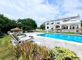 White Paradise Villa - Sol y Luz - by SunCastle apartamentos