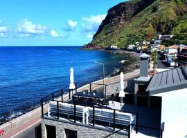 Ocean Front, vila u gradu Paul do Mar