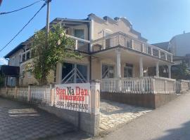 Mrkonjić Grad Apartmani, жилье для отдыха в городе Мрконич Град