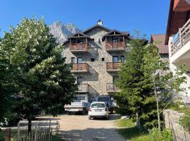 natyra balcony, hotell i Valbona