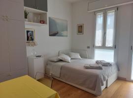 A UN PASSO DALL'OSPEDALE, holiday rental in Padova