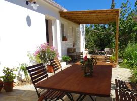 Três Figos, vila v destinaci São Luis