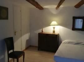 VieuxChateau, B&B in Menton