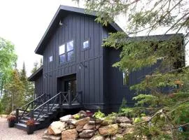 NEW Rustic Modern Cabin at Lutsen Mountains