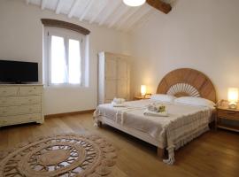 Wishlist - Casa Vacanze, hotel in Campiglia Marittima