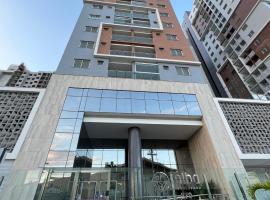 Apartamento na quadra do Mar em Itaparica de Frente para o Shopping Boulevard, lejlighed i Vila Velha