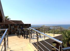 Phoenix Lodge - Ramsgate KwaZulu Natal, cabin in Margate