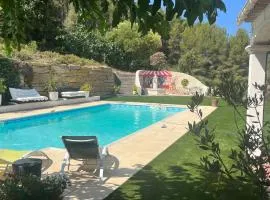 Trés belle suite prés mer et golf avec piscine