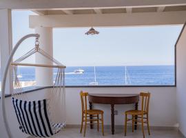 Casa Lussu, hotel v Lipari