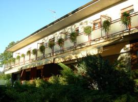 Albergo La Genzianella, hotel v destinácii Miasino