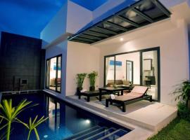 Seastone Layan/Bang Tao Villa, хотел в Ban Phru Champa