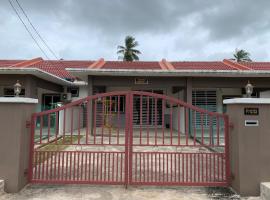 Magnolia homestay 2, κατάλυμα με onsen σε Kampong Tembila