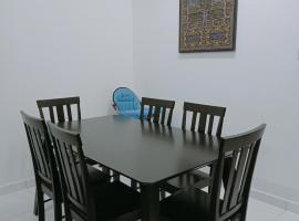 Viesnīca Homestay Triple Q Manjung pilsētā Seri Manjung