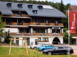 Landhotel Fuchs, hotell nära Eisenbach Ski Lift, Eisenbach